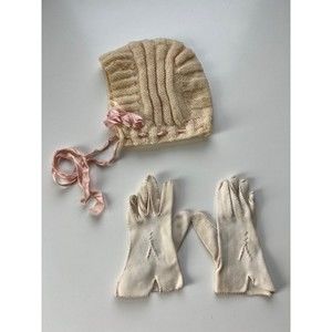 1930- 1940s Vintage Handmade Baby Bonnet & White Child Dress Gloves